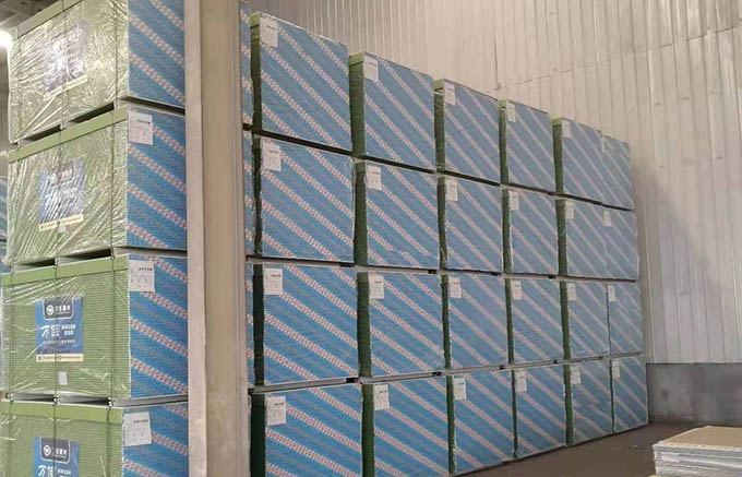 石膏板成品區(qū)展示