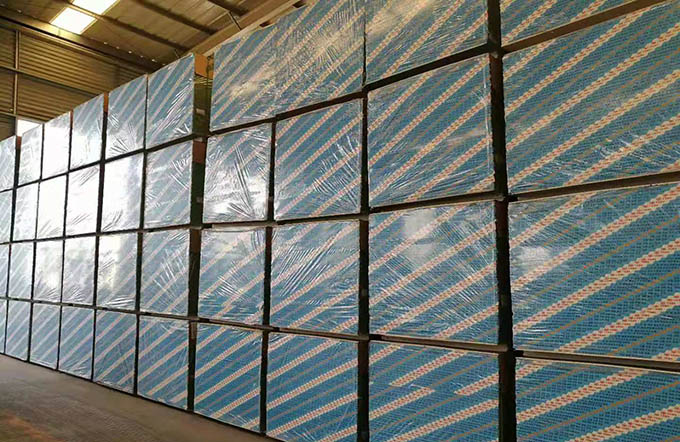 石膏板成品區(qū)展示